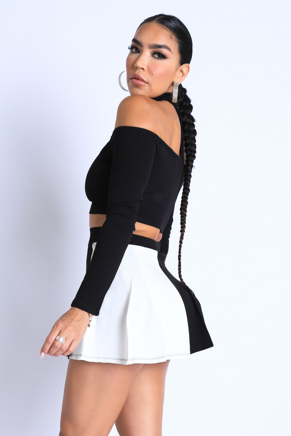 Choker Off-shoulder Top Set