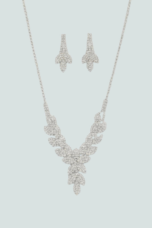 Leaf Pattern Crystal Necklace