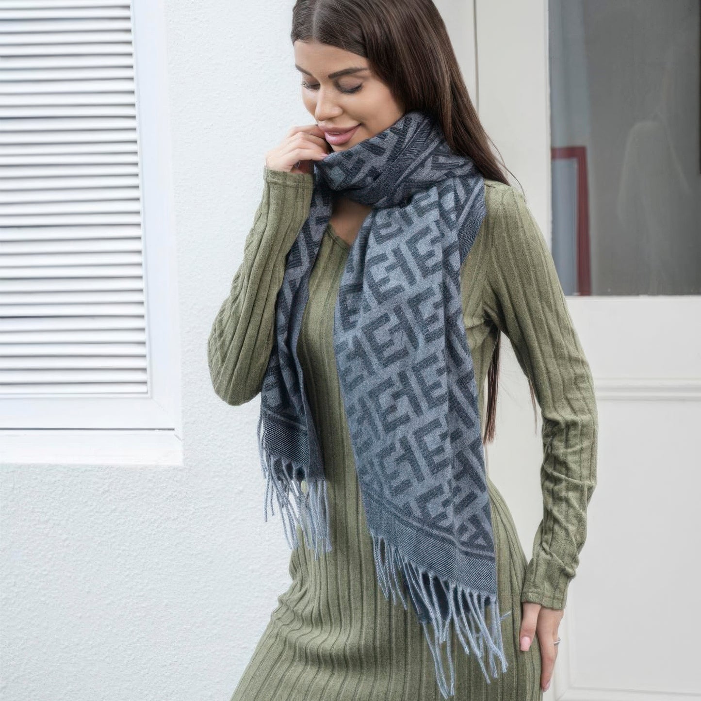 SCARVES - Maze pattern blanket scarf with tassel