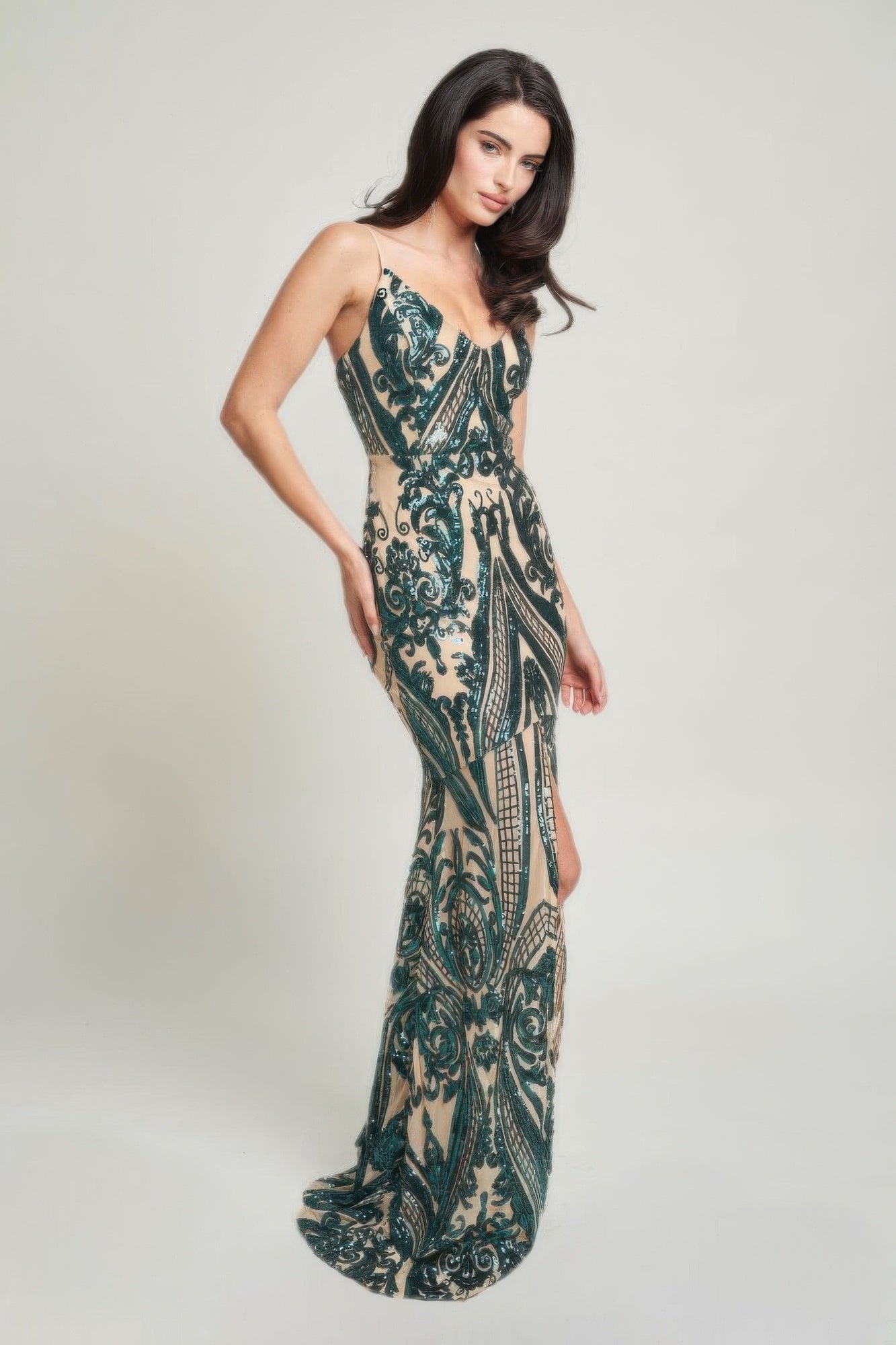 EVENINGS - Spaghetti Strap Art Deco Sequined Maxi Dress