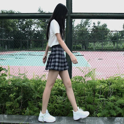 Preppy Style Plaid Skirts Mini Cute Pleated Design.