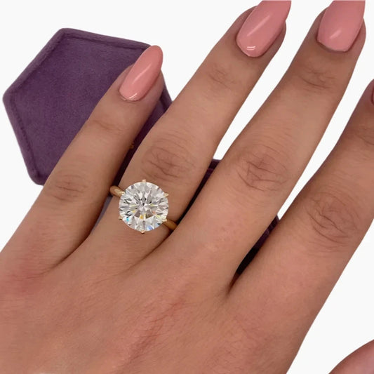 FJ RING - Classic 14K White Gold, Round Cut Lab Grown Diamond, Ring VS EF 5 Carat CVD, IGI Certification.